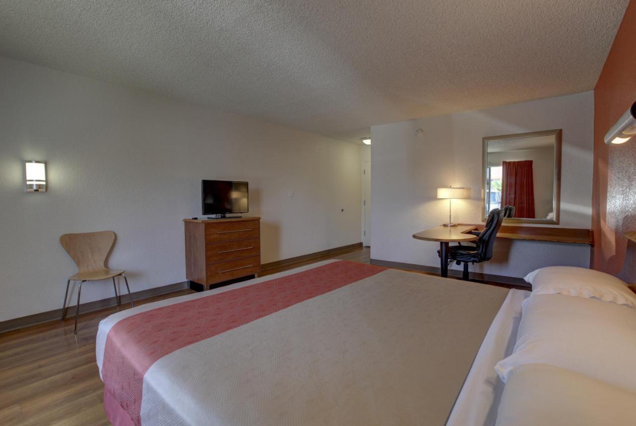 Motel 6-Santa Ana, Ca - Irvine - Orange County Airport Zimmer foto